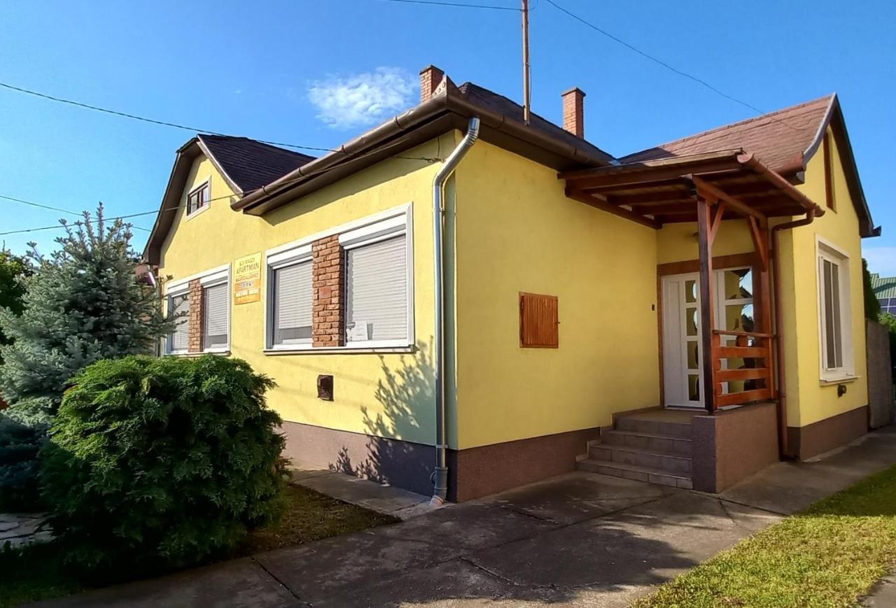 IldiMagdi Apartman Hajdúszoboszló Esterno foto